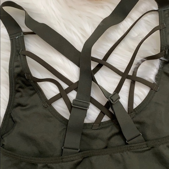 NWOT Victoria Sport army green sports bra - Picture 3 of 5